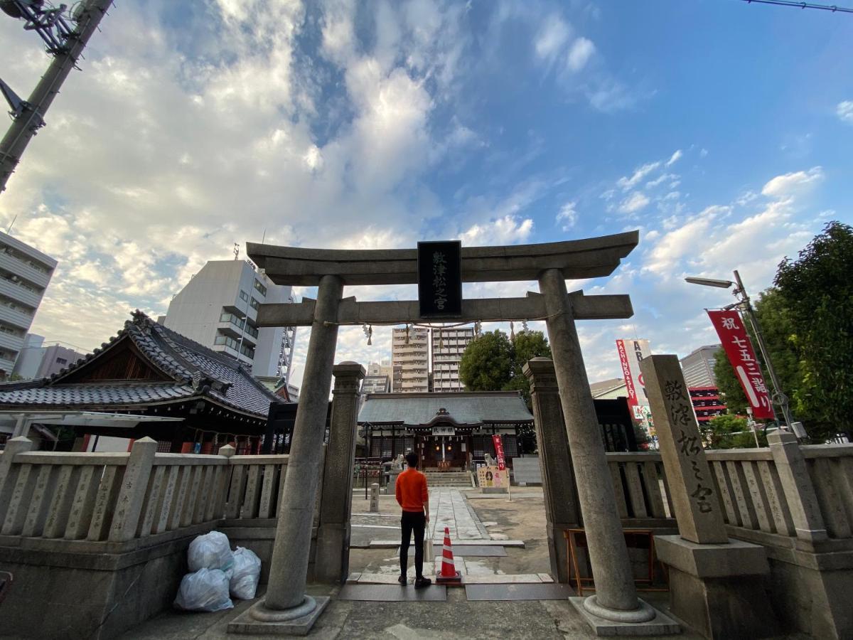 ラグジュアリ難波301 Apartment Osaka Bagian luar foto