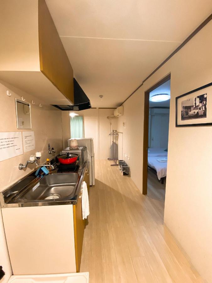 ラグジュアリ難波301 Apartment Osaka Bagian luar foto